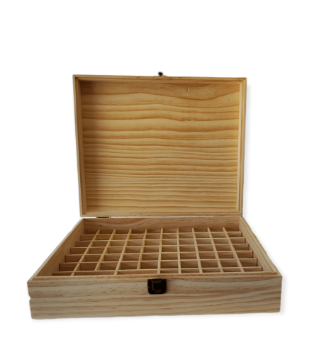 Дървена кутия за етерични масла - 74 слота