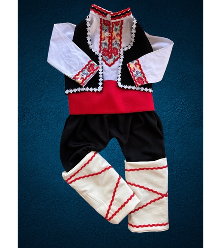 Народна носия Момче  4
