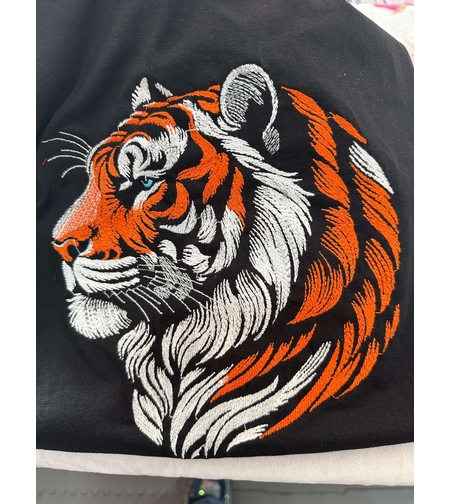 🐅 Тениска с бродерия „Тигър“