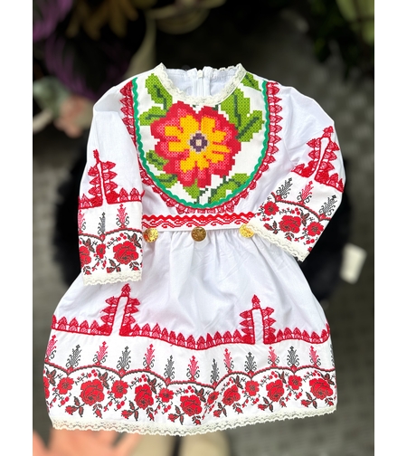 Рокля момиче 30
