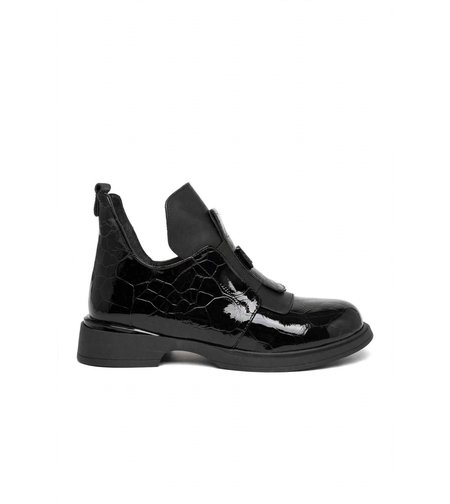 Women's elegant ankle boots / genuine leather / 720-24 / black croc-embossed patent leather