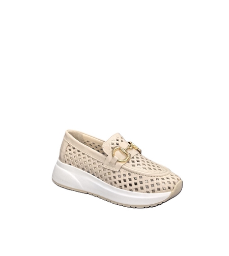 Women's moccasins / loafers / genuine leather / 72-98 / beige / anatomical insole