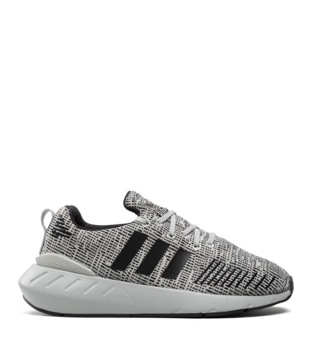 Дамски Маратонки ADIDAS Swift Run 22
