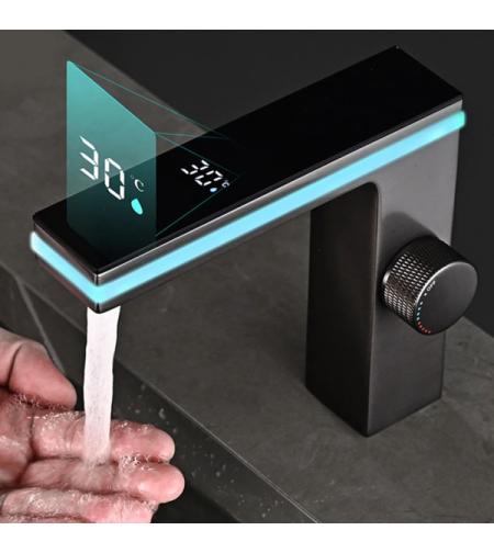 Дизайнерски смесителна батерия с LED диспелей, за кухня и баня