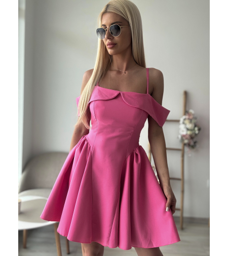 Цикламена рокля