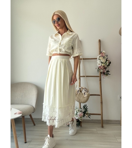 Комплект с пола екрю и риза