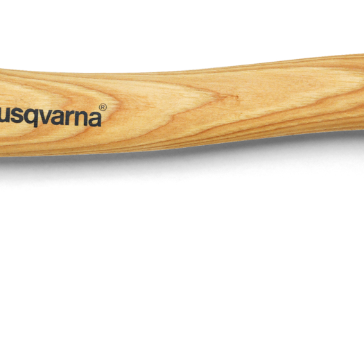 Брадва за къмпинг