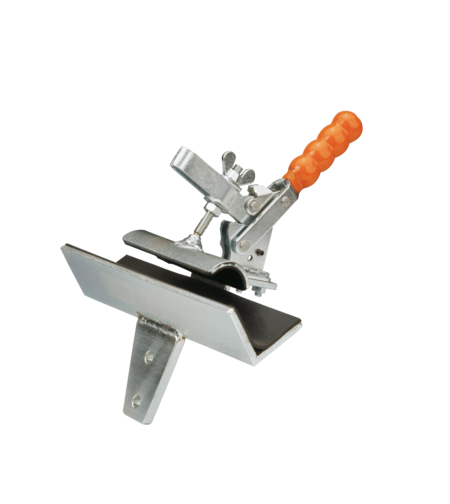 Assembly fixture - Securing the clearing saw