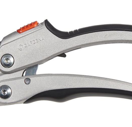 Градински ножици с храпов механизъм Comfort SmartCut