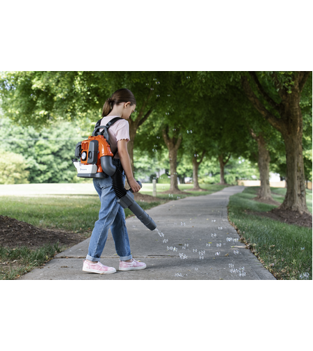 Играчка метла 345BT с балончета