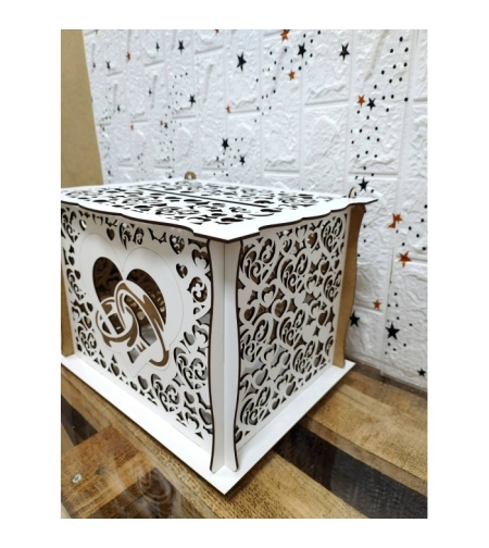 Кутия за пари и пликове 