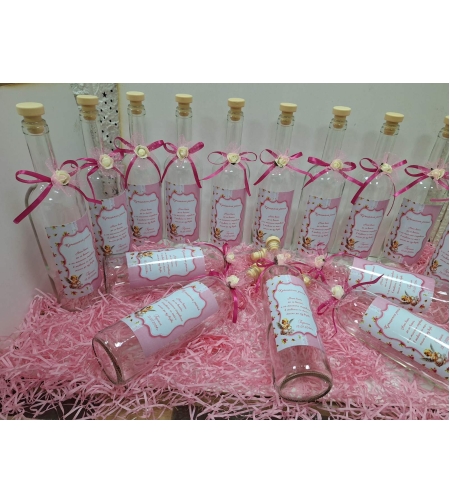 Бутилки с етикет и украса 