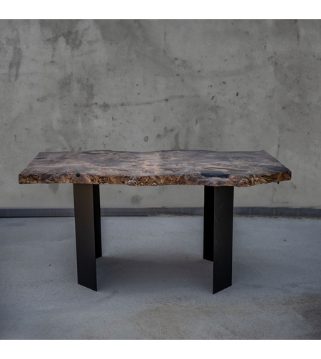 Трапезна маса Dahlia