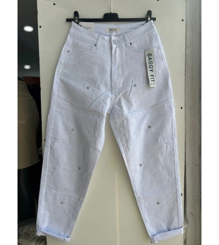 ДЪНКИ С КАМЪНИ