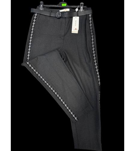 Страхотен панталон