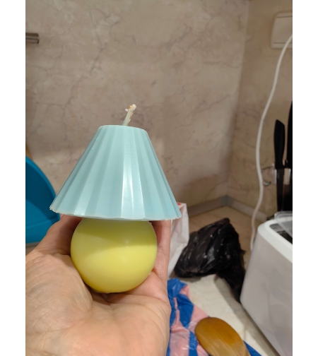 настолна лампа