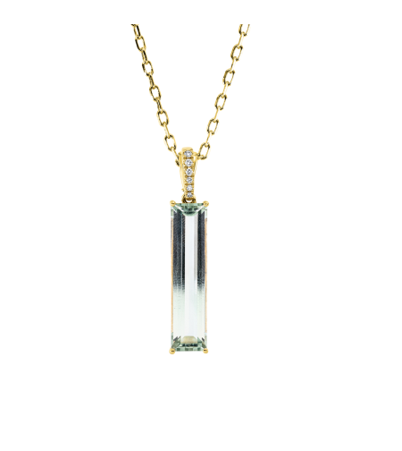 5.35 ct Necklace with green amethyst and diamonds