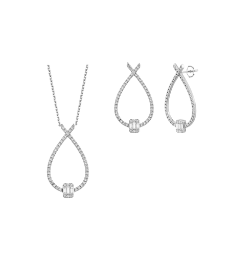 1.78 ct Set with diamonds