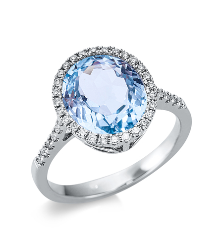 4.95 ct Topaz and diamonds ring