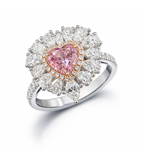 3.43 ct Investment fancy pink diamond ring and necklace