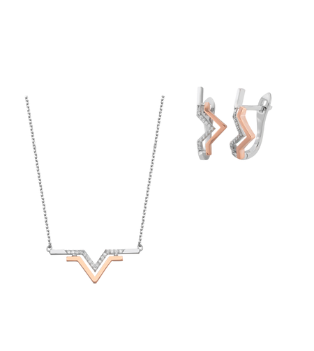 0.27 ct Set with diamonds