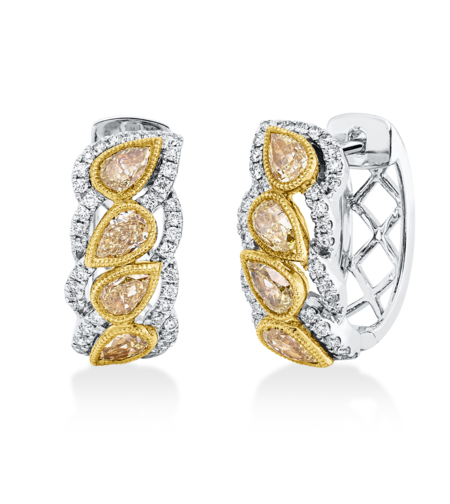 1.63 к Обеци с бели и жълти диаманти