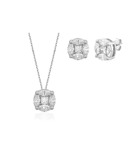 0.83 ct Set with diamonds