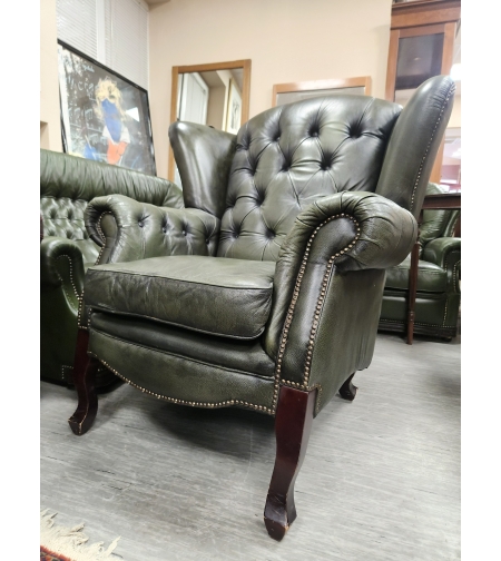Фотьойл тип Chesterfield, стил Queen Ann
