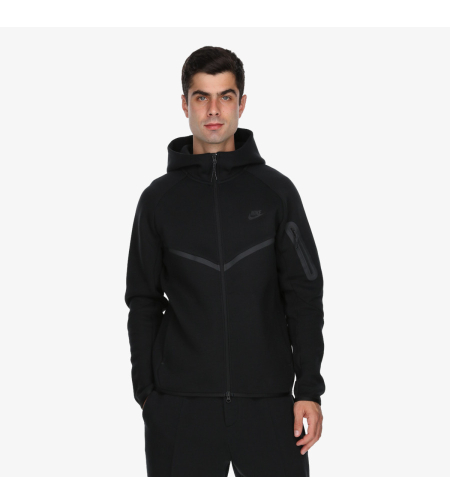 Nike Tech Fleece 