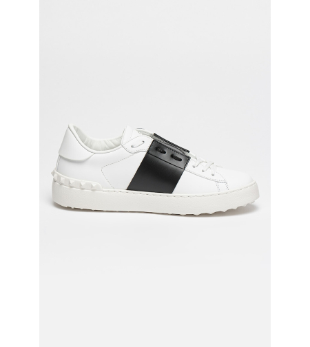 Valentino Garavani Rockstud Untitled Sneaker 
