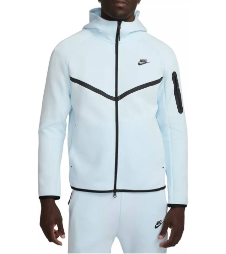 Nike Tech Fleece 
