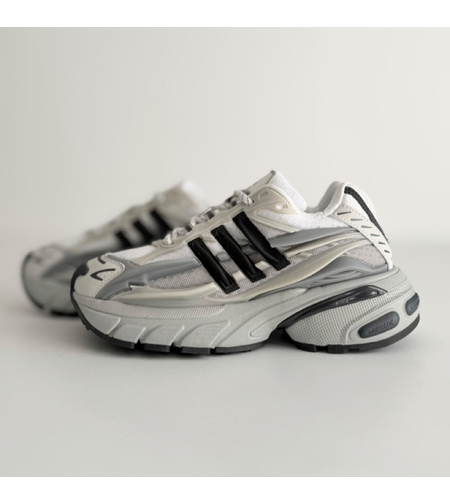 Pharrell Williams x adidas Adistar Jellyfish 