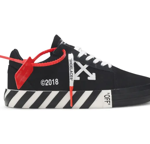 Off-White  Canvas Low-Top “Black”