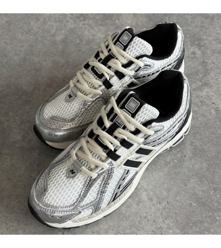 New Balance 1906r  “Silver Black”