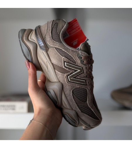 New Balance 9060 Mushroom