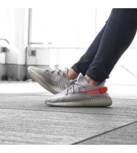 Yeezy Boost 350 V2 Tail Light