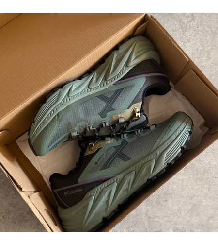 Columbia Outdoor Gore-Tex “Haki”