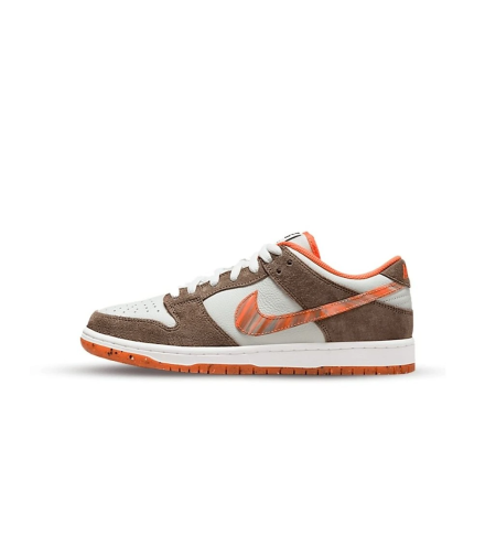 SB Dunk Low ''Crushed D.C.''