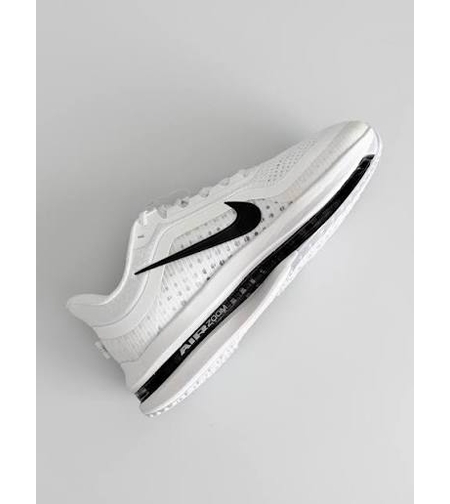 nike-pegasus-premium-white