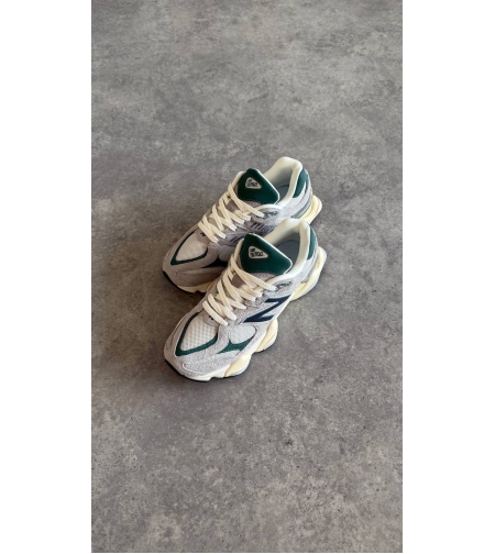 New Balance U 9060 “HMS”