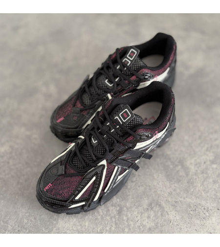 New Balance 1906A Black Dragon Berry