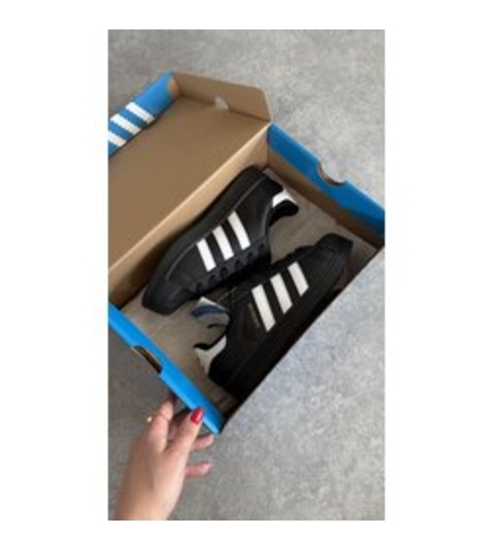 Superstar Black White