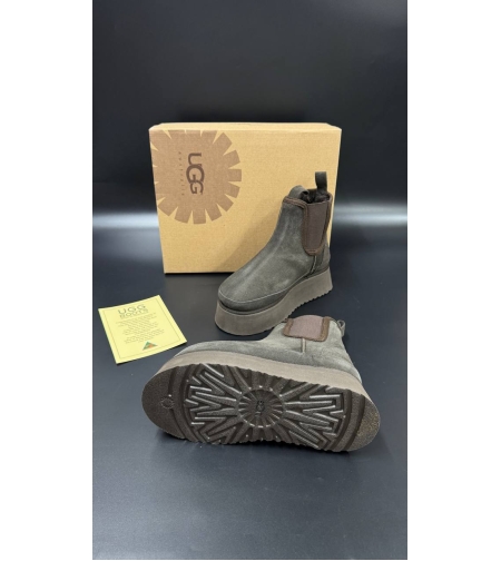 UGG