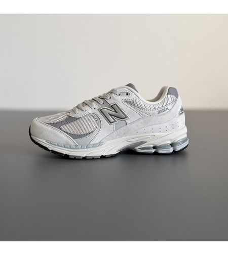 New Balance 2002r 