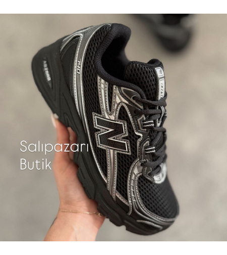 New Balance 740 “Black Silver”