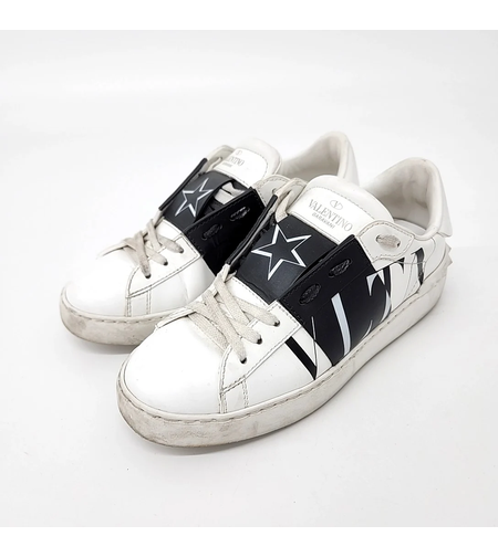 Valentino Garavani Open Star – Black/White