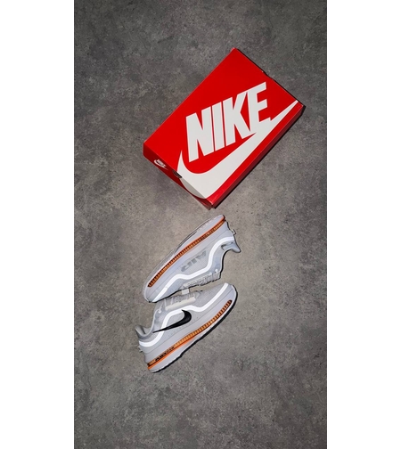 Nike Air Zoom Pegasus Premium 