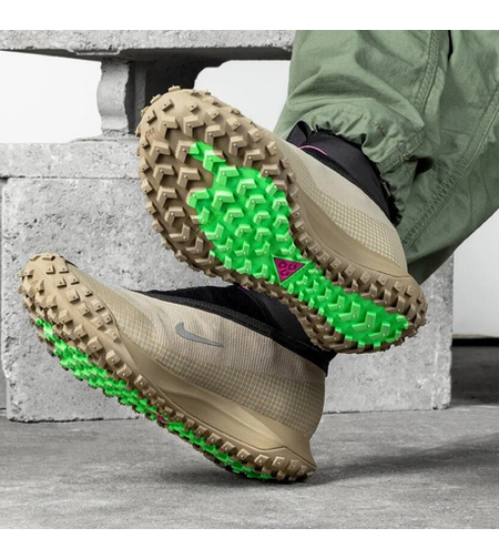ACG Mountain Fly Gore-Tex 'Khaki'