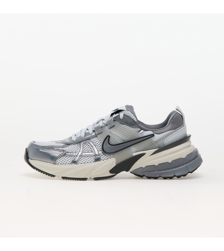 Nike V2K RUN 