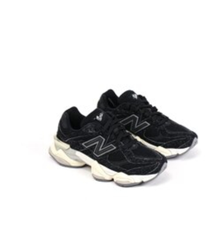 New Balance 9060  SEA SALT BLACK “SUEDE”